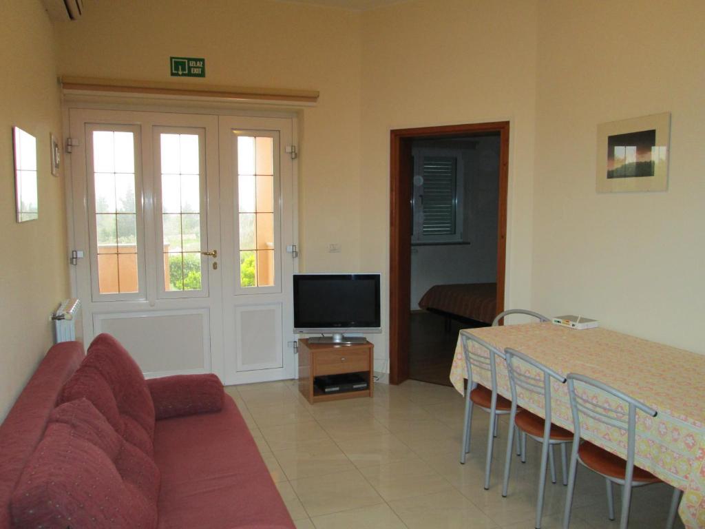 Apartments Villa Fernetich Premantura Ruang foto