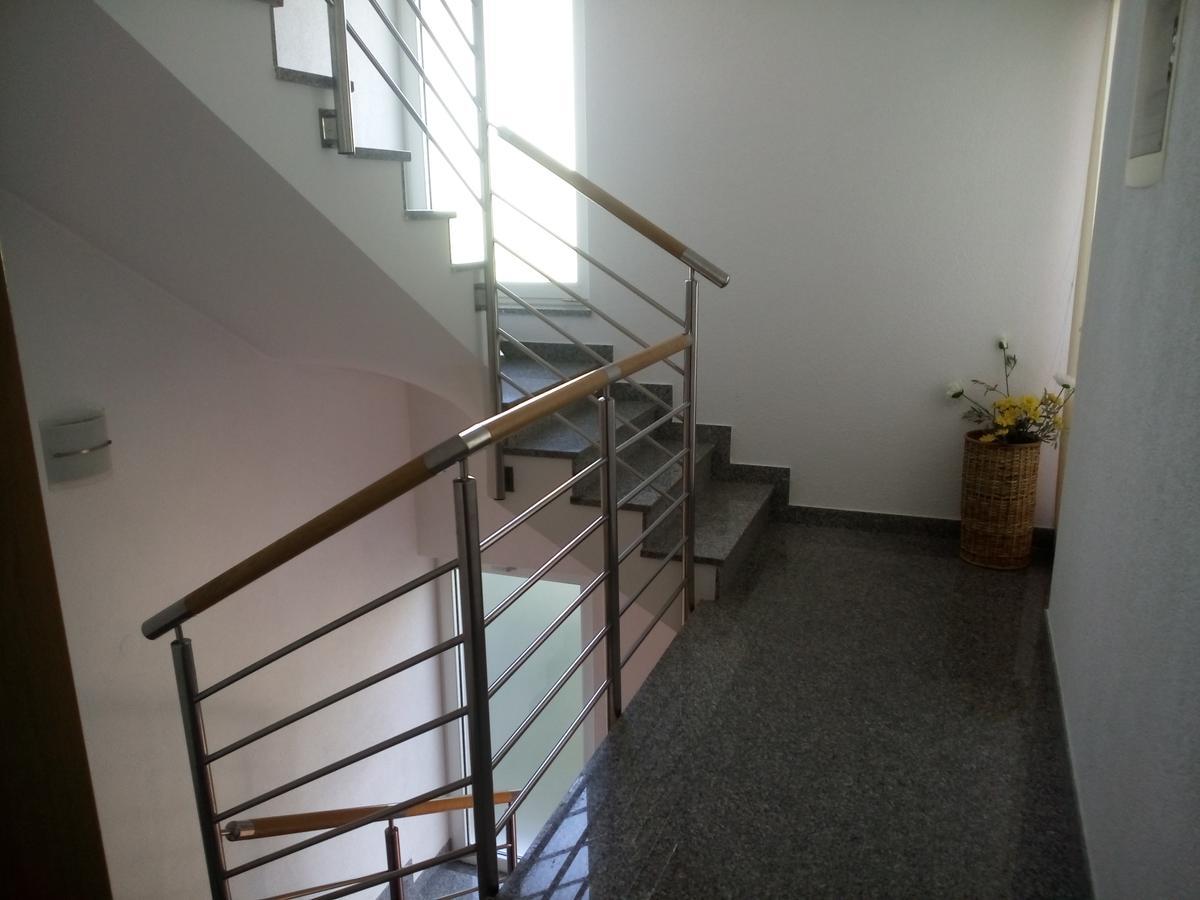 Apartments Villa Fernetich Premantura Bagian luar foto
